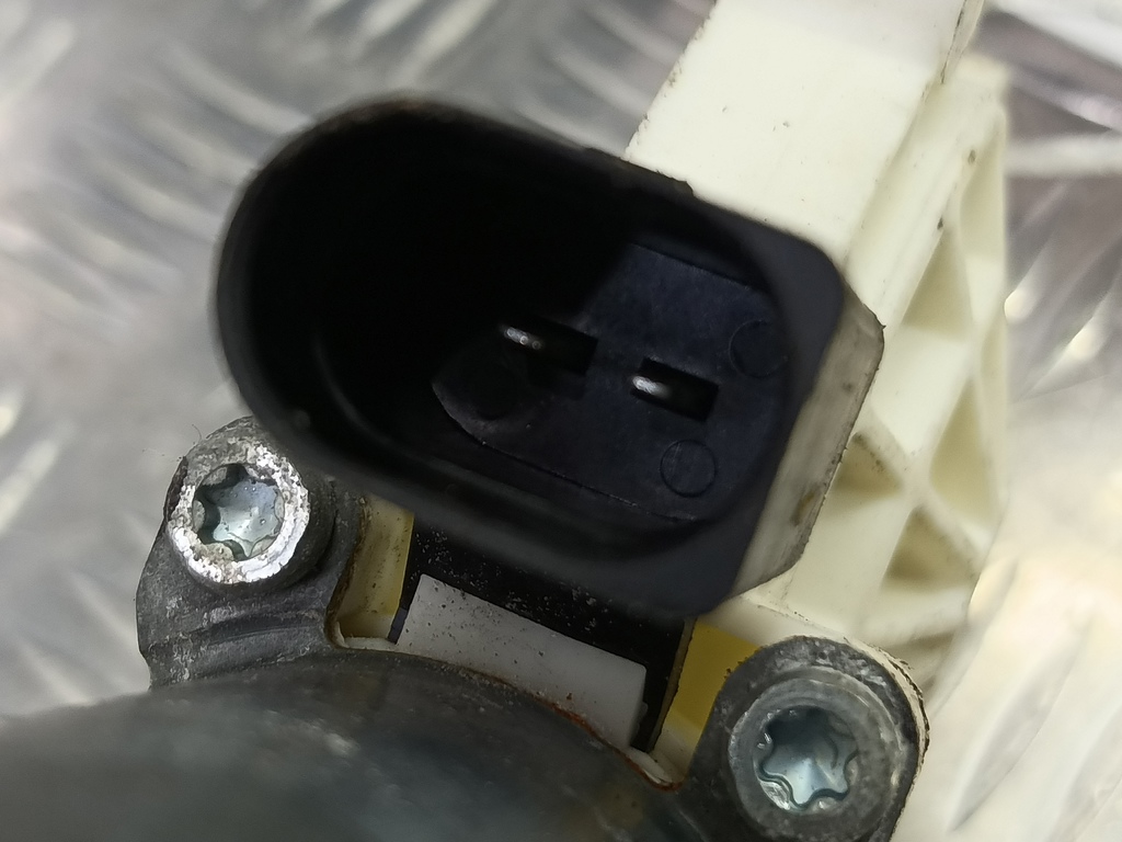 моторчик стеклоподъёмника FORD EXPLORER 3.5 4WD AT (290 л.с.)Explorer  V рестайлинг (2015—2018) Внедорожник AG1Z5423394C, 750 рублей, Москва