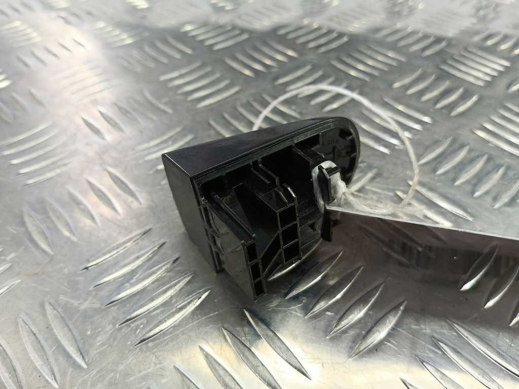 ручка двери внешняя FORD Focus 2.0 AMT (160 л.с.)Focus  III рестайлинг (2014—2019) Седан 1727824, 750 рублей, Москва