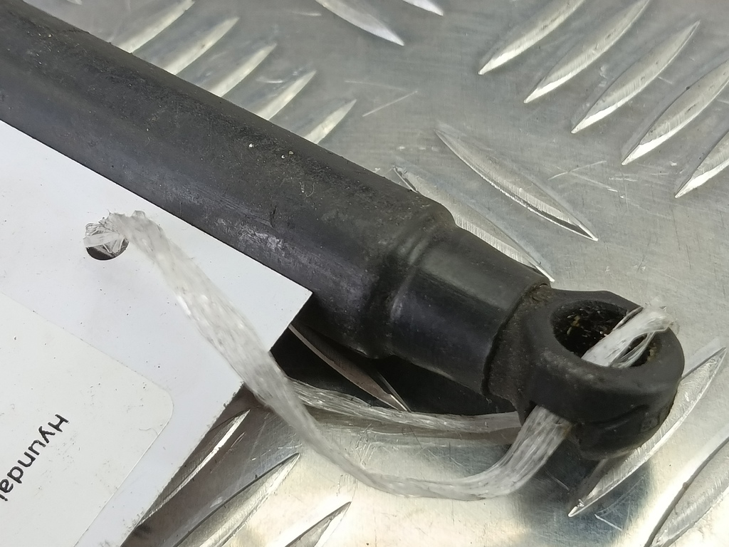 амортизатор капота Hyundai SANTA FE  8116126021, 860 рублей, Москва