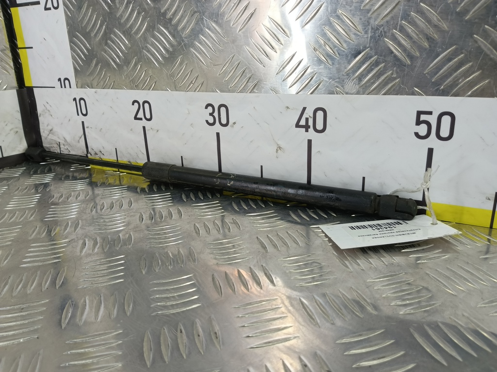 амортизатор крышки багажника MITSUBISHI OUTLANDER  MR991808, 980 рублей, Москва