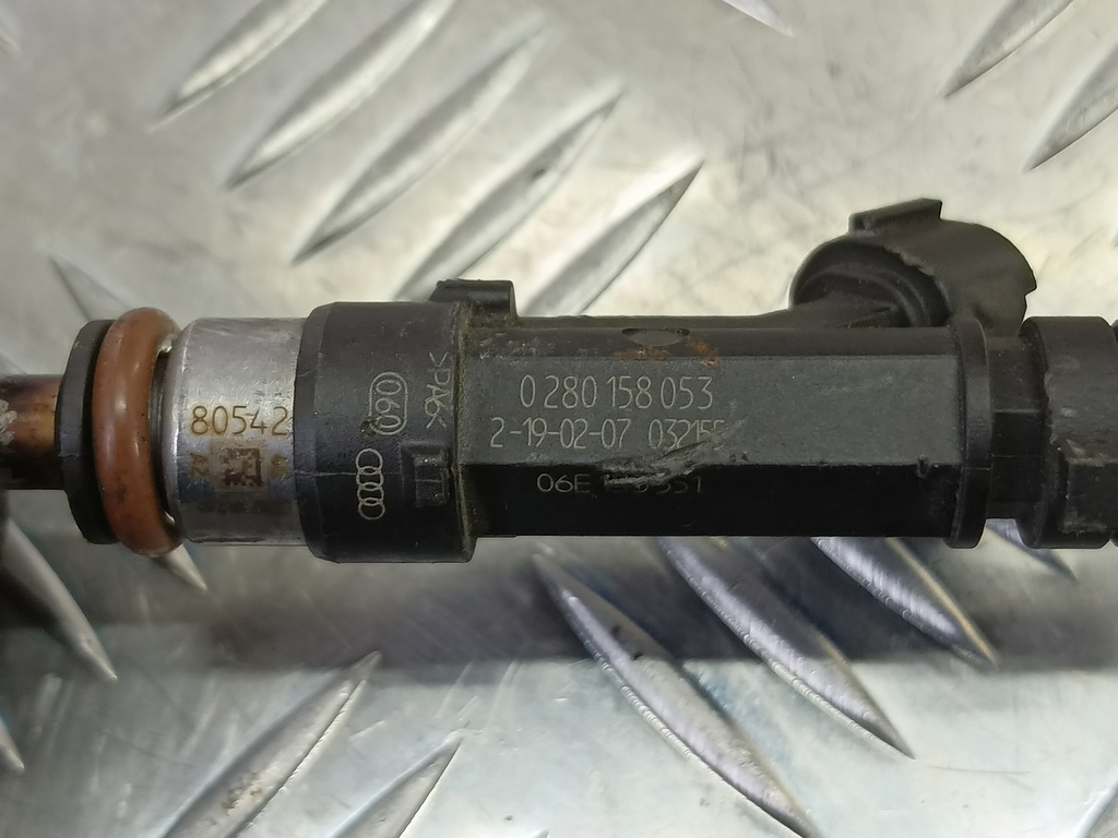 форсунка топливная AUDI A6  06E133551, 750 рублей, Москва