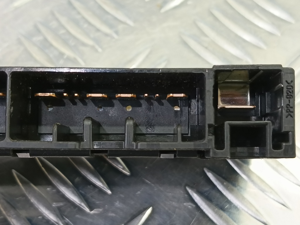 блок предохранителей SUZUKI Grand Vitara 2.4 AT (169 л.с.)Grand Vitara  II рестайлинг (2008—2012) Внедорожник 3674276J00, 1320 рублей, Москва