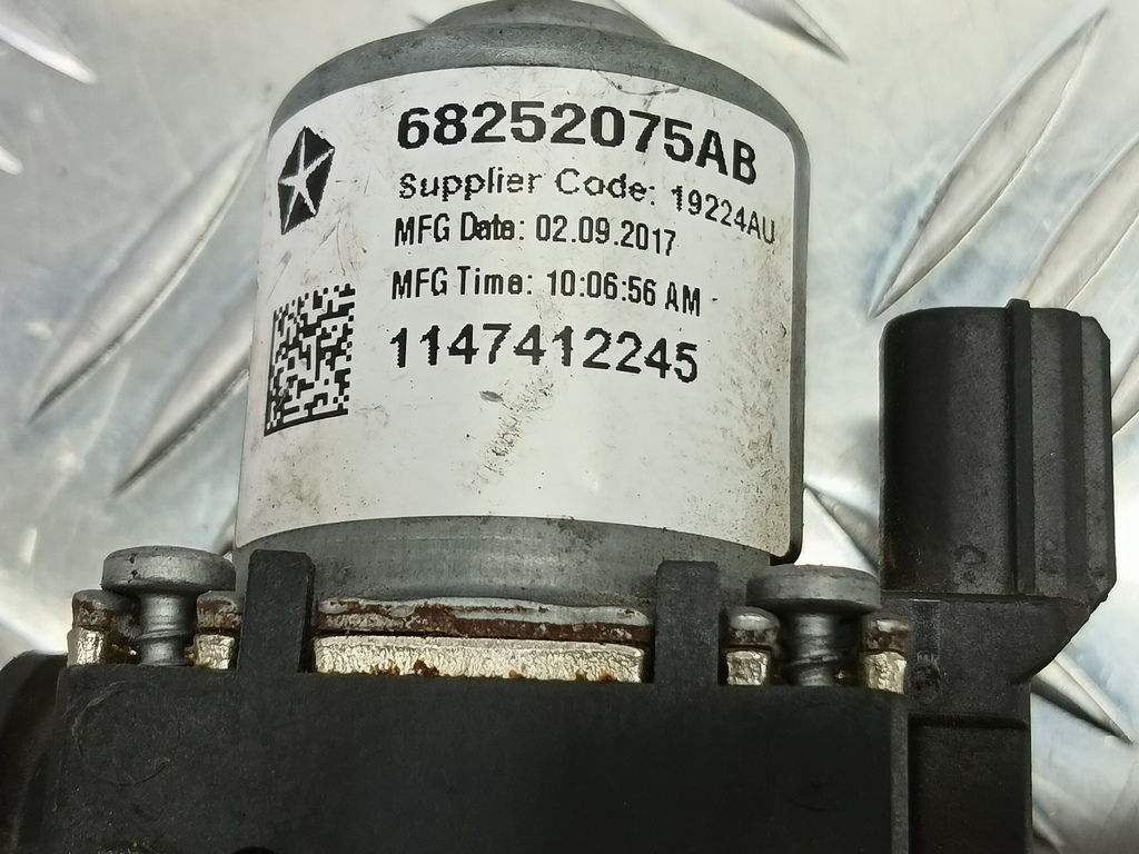 клапан вакуумный JEEP Grand Cherokee  68252075AB, 7300 рублей, Москва