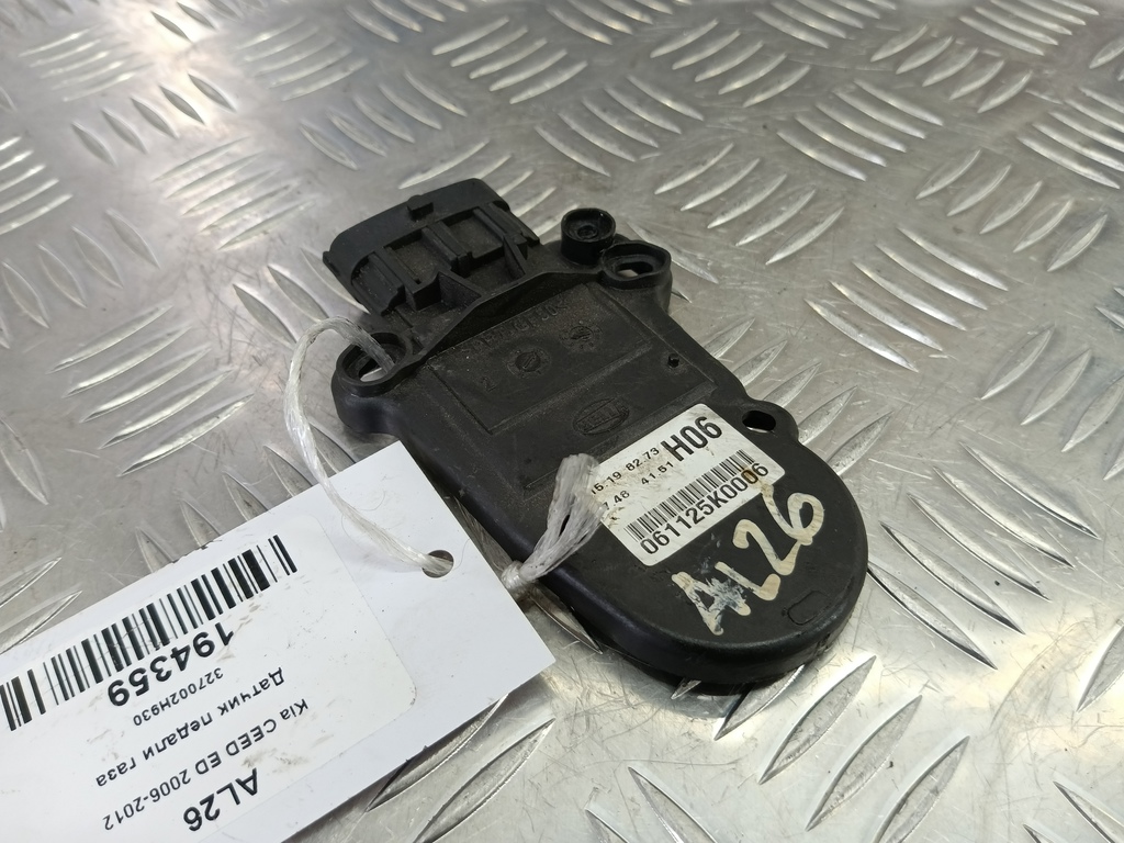 датчик педали газа Kia Ceed  327002H930, 630 рублей, Москва