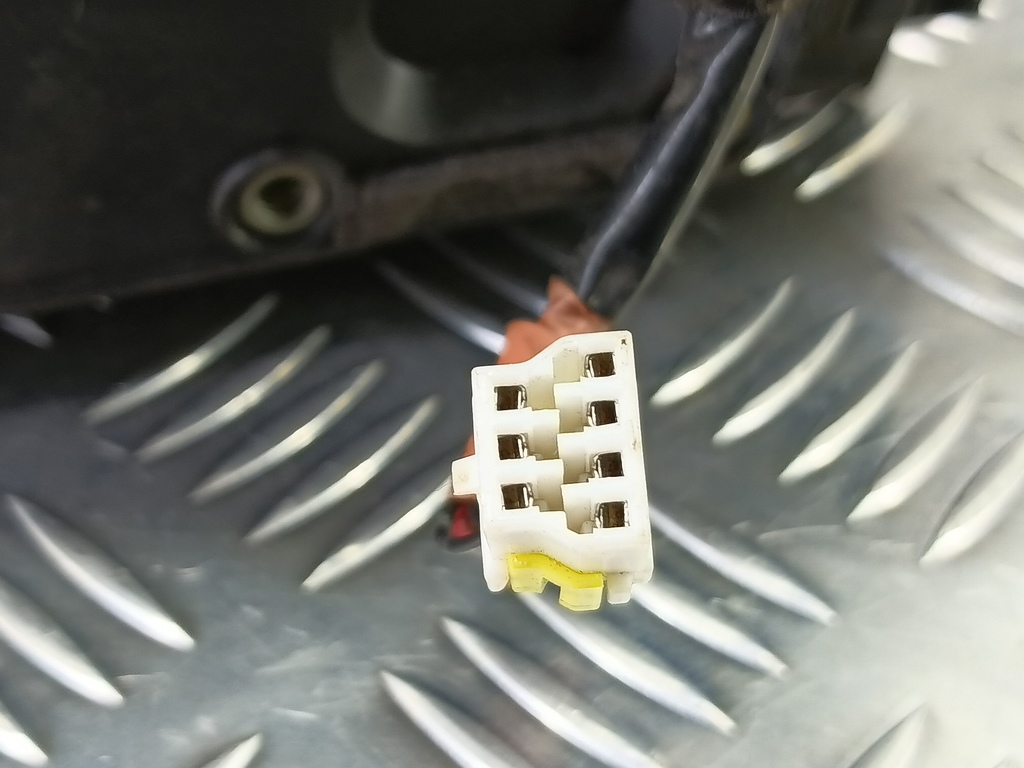 зеркало MITSUBISHI PAJERO  MR652070, 6150 рублей, Москва