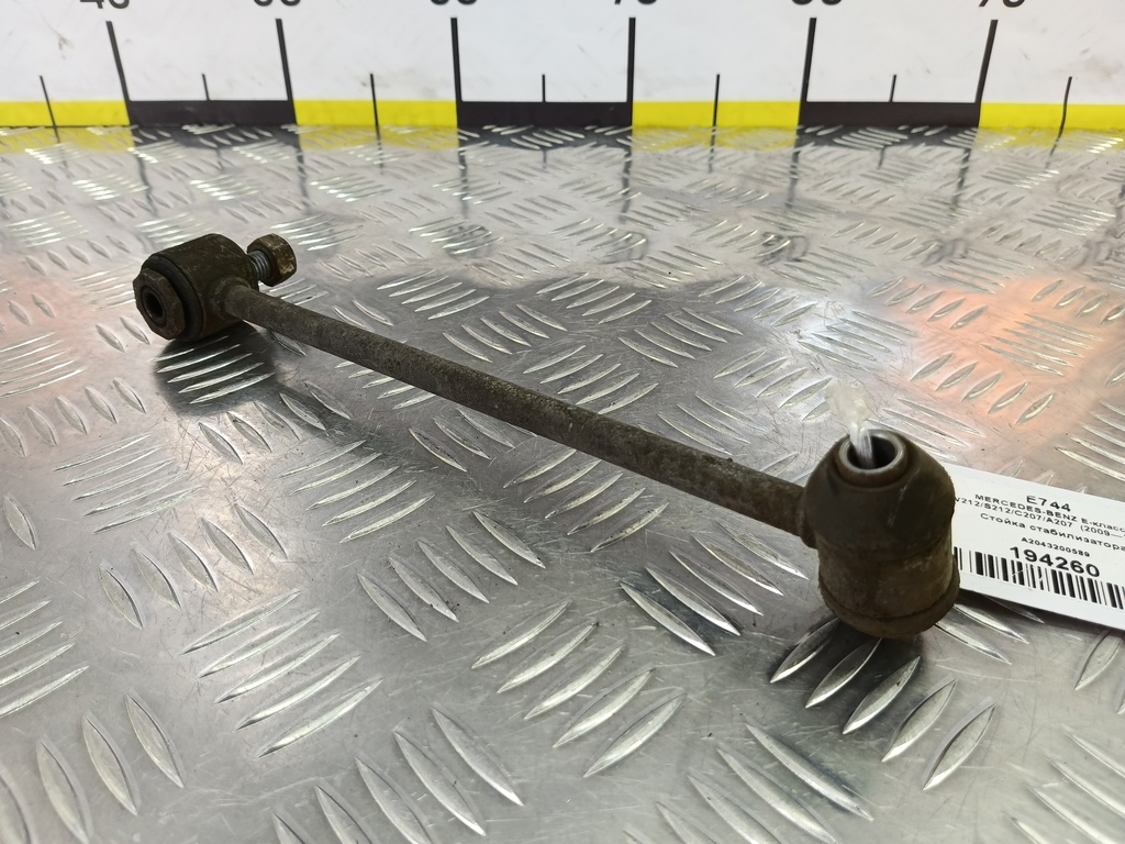 стойка стабилизатора MERCEDES-BENZ E-класс E 220d 2.1 5G-Tronic (170 л.с.)E-класс  W212/S212/C207/A207 (2009—2013) Седан A2043200589, 630 рублей, Москва