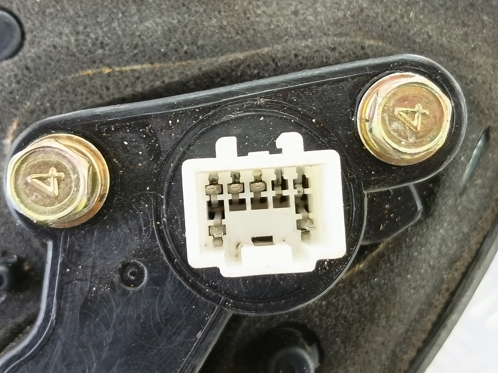 зеркало MITSUBISHI OUTLANDER  MR991876, 6730 рублей, Москва