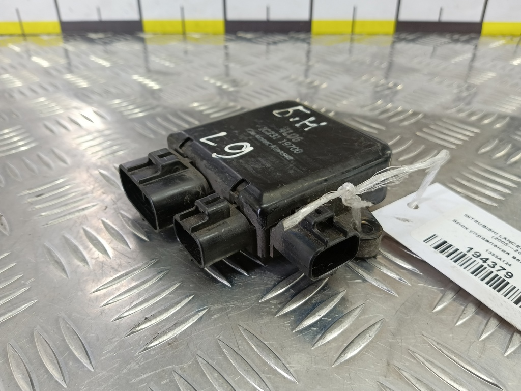 блок управления вентилятором MITSUBISHI LANCER  1355A124, 3050 рублей, Москва