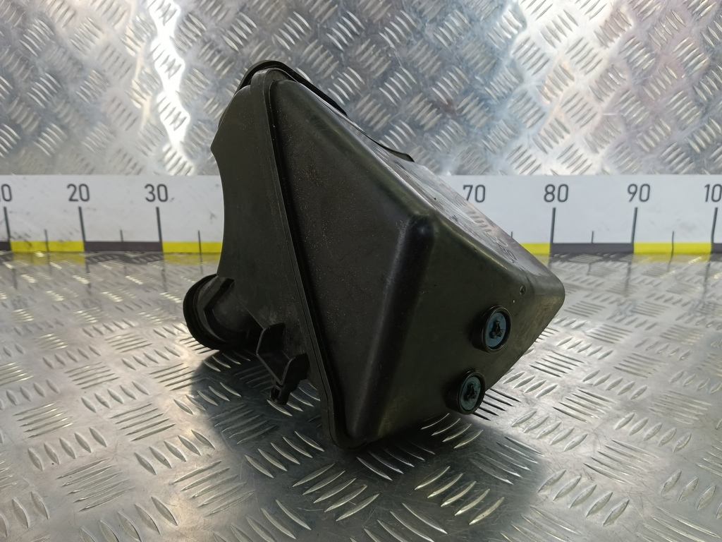 резонатор воздушного фильтра CHEVROLET  ORLANDO 1.8 AT (141 л.с.)Orlando  I (2010—2018) Минивэн 13337771, 1900 рублей, Москва