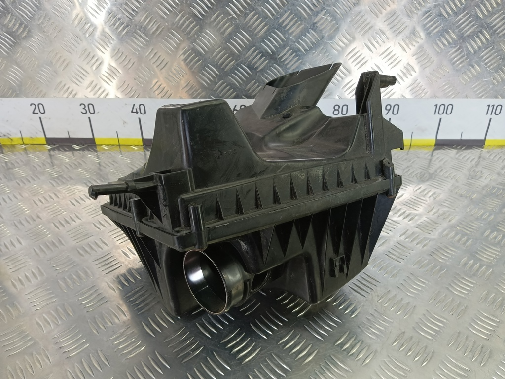 корпус воздушного фильтра CHEVROLET  ORLANDO 1.8 AT (141 л.с.)Orlando  I (2010—2018) Минивэн 13301778, 1550 рублей, Москва