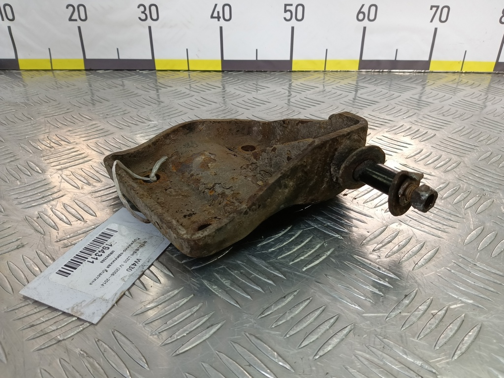 пружинно-зажимная пластина MITSUBISHI L200  2.5 DI-D MT (136 л.с.)L200  IV (2006—2014) Пикап MR992589, 2700 рублей, Москва