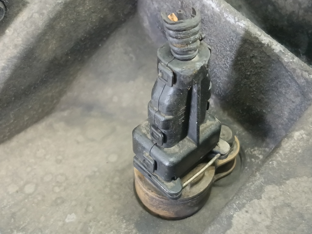 мкпп Hyundai SANTA FE  4300038070, 8450 рублей, Москва