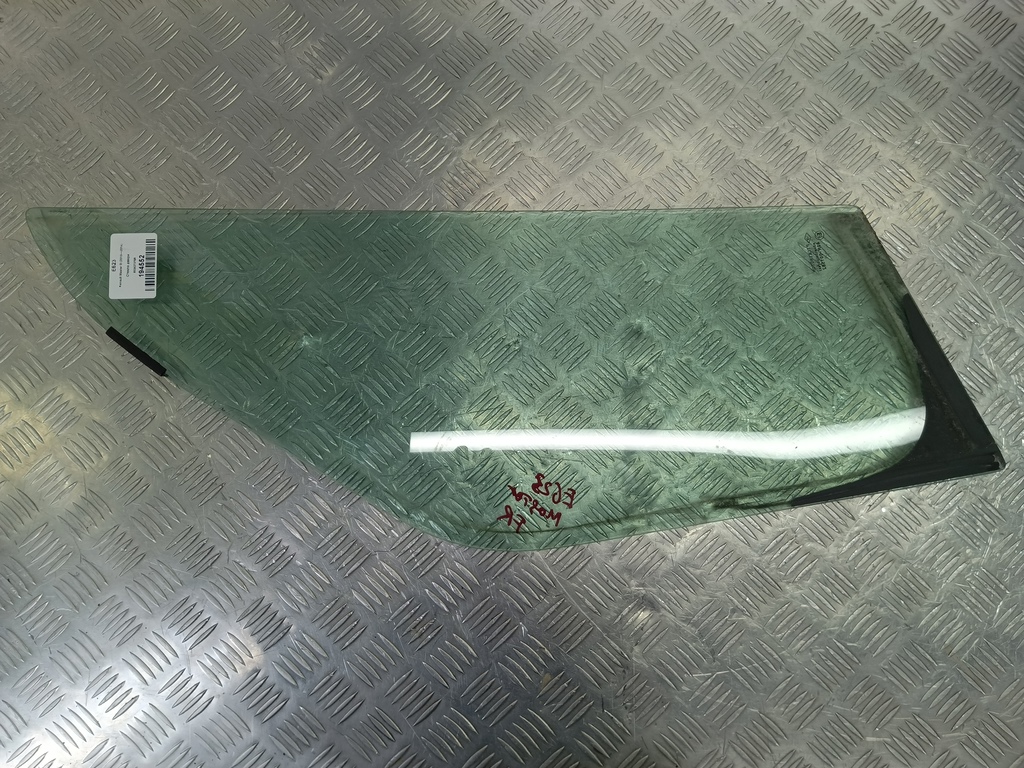 стекло двери Renault Master  802627279R, 7759 рублей, Москва
