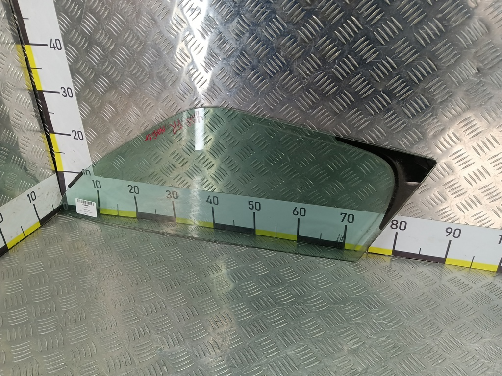 стекло двери Renault Master  802627279R, 7759 рублей, Москва