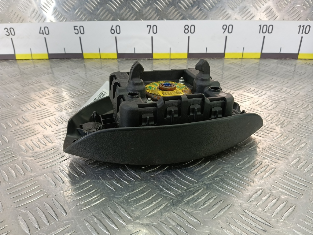 подушка безопасности водителя Renault Duster  985107995R, 1550 рублей, Москва