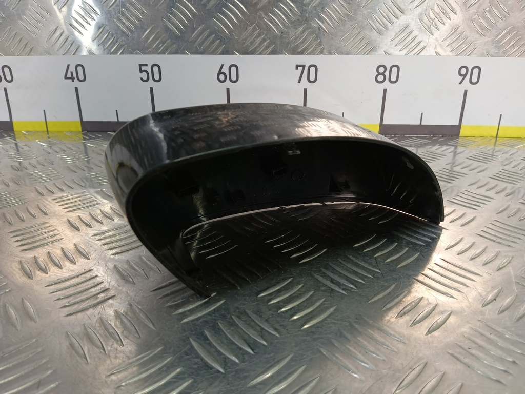 накладка зеркала FORD Focus  2032196, 2700 рублей, Москва