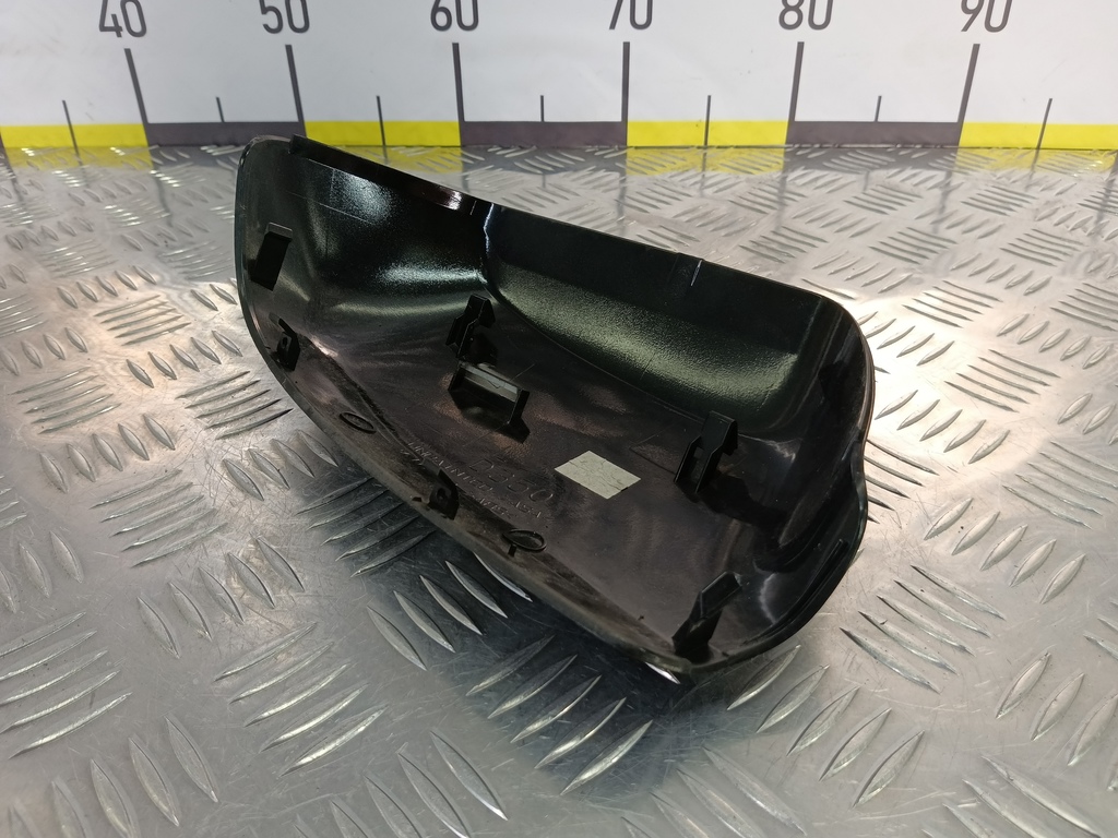 накладка зеркала MAZDA 3  B32H691A7, 2010 рублей, Москва