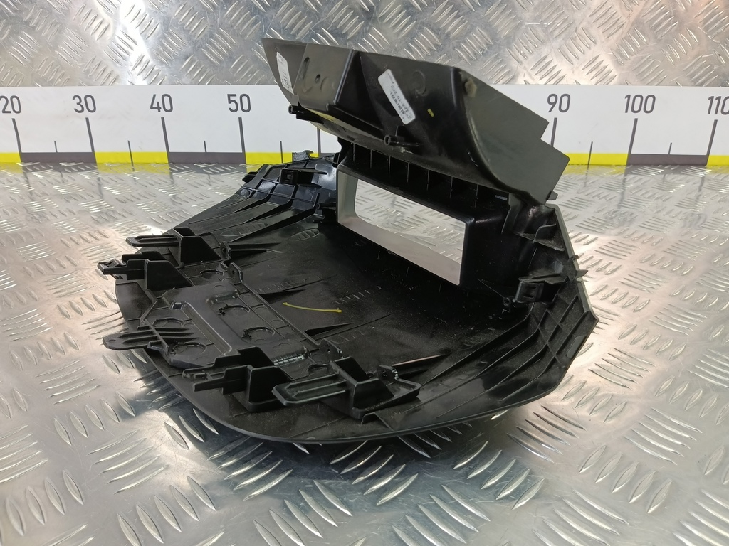 накладка торпедо CHEVROLET  ORLANDO 1.8 AT (141 л.с.)Orlando  I (2010—2018) Минивэн 95127226, 1550 рублей, Москва