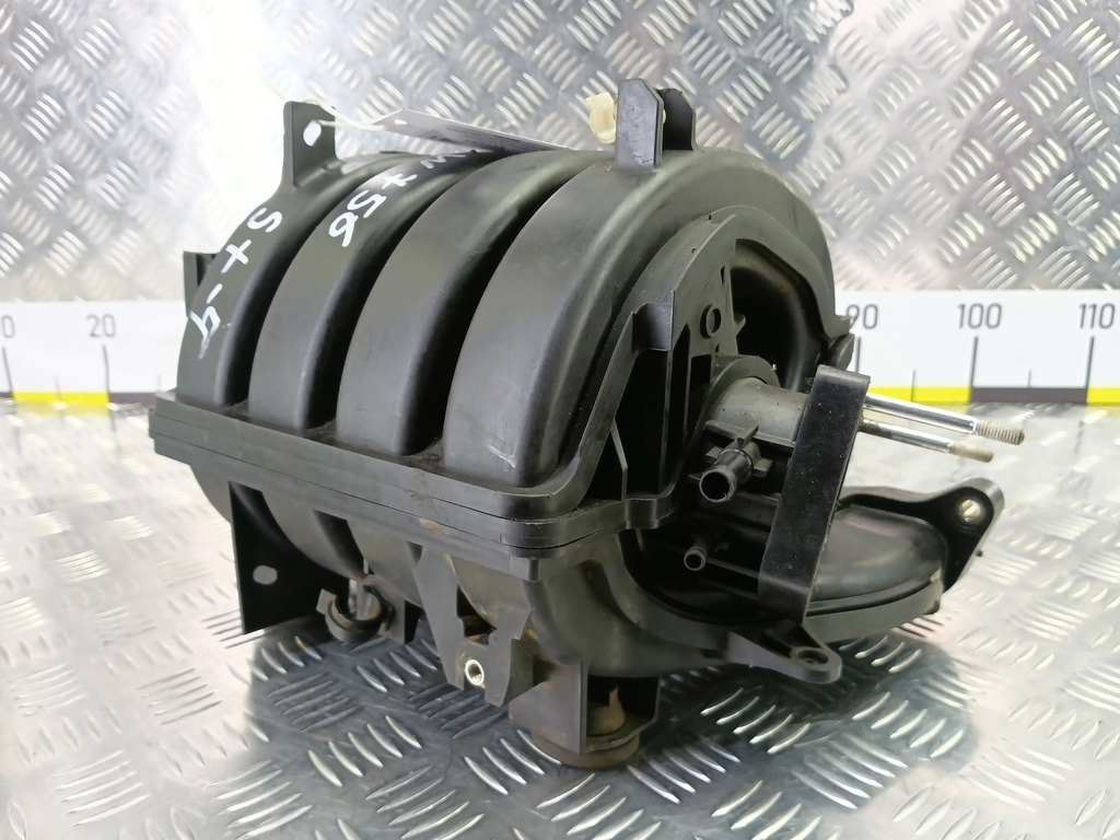 коллектор впускной SUZUKI SX4 1.6 4WD MT (112 л.с.)SX4  I рестайлинг (2009—2014) Внедорожник 1311072L00, 980 рублей, Москва