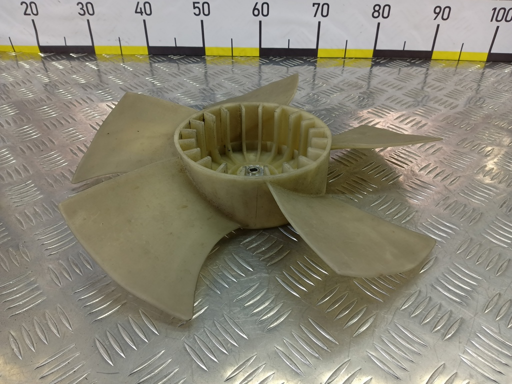 крыльчатка вентилятора MAZDA CX-7  L37G15140, 1780 рублей, Москва