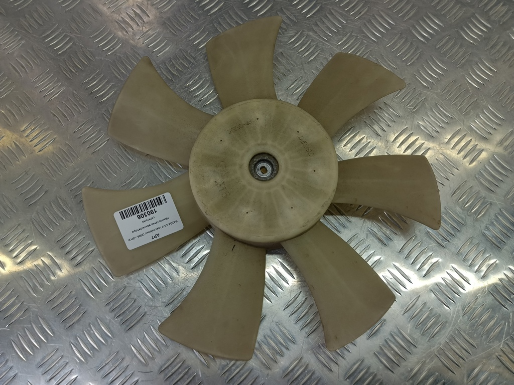 крыльчатка вентилятора MAZDA CX-7  L37H15140, 1780 рублей, Москва