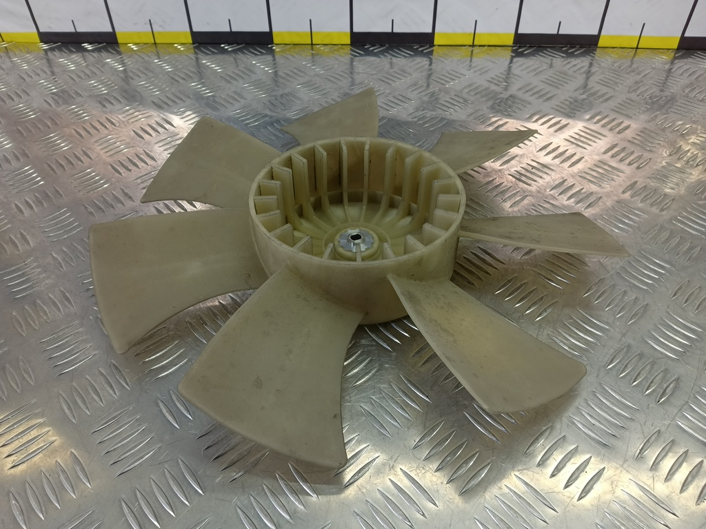 крыльчатка вентилятора MAZDA CX-7  L37H15140, 1780 рублей, Москва