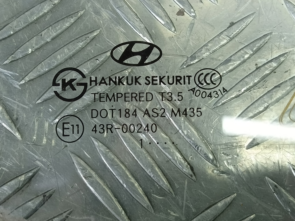 стекло двери Hyundai Grand Starex  824204H030, 4660 рублей, Москва