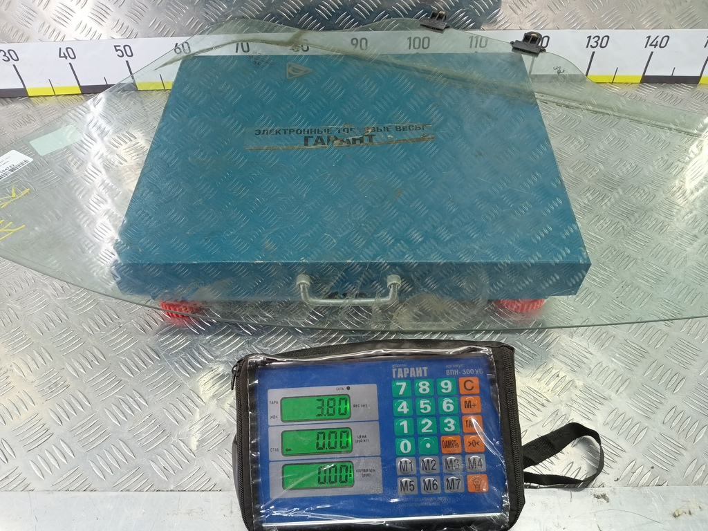 стекло двери Hyundai Grand Starex  824204H030, 4660 рублей, Москва