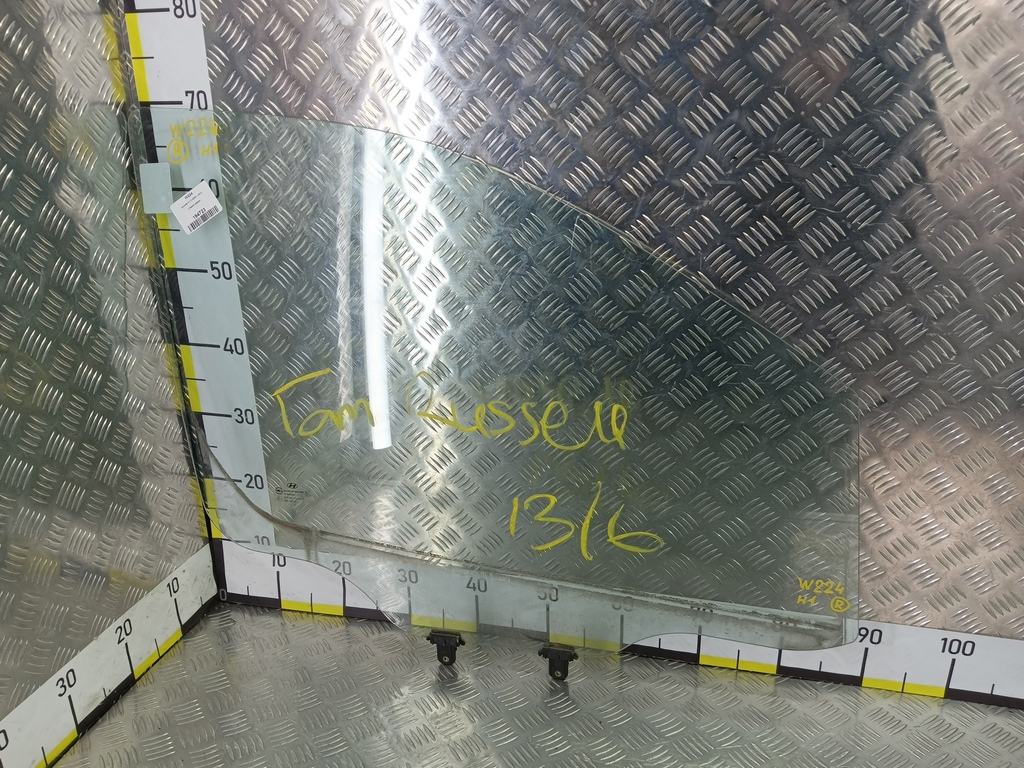 стекло двери Hyundai Grand Starex  824204H030, 4660 рублей, Москва