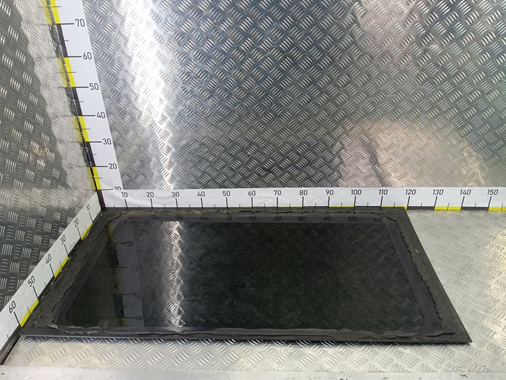 стекло кузовное FORD Transit  1801113, 4430 рублей, Москва