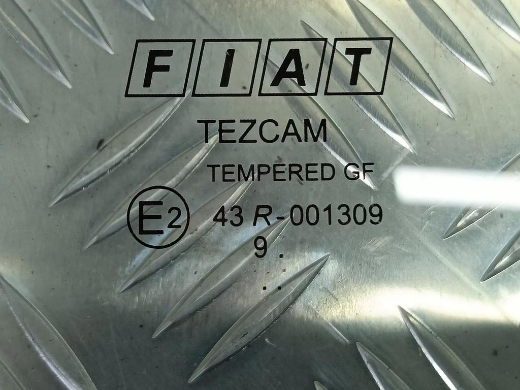 стекло двери SUZUKI Grand Vitara 1.6 4WD MT (106 л.с.)Grand Vitara  II (2005—2008) Внедорожник 8450164J00, 2240 рублей, Москва