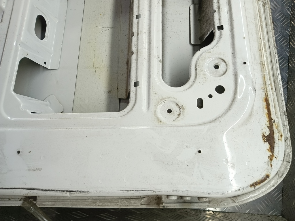 дверь распашная Volkswagen Crafter  2E1827092E, 17650 рублей, Москва