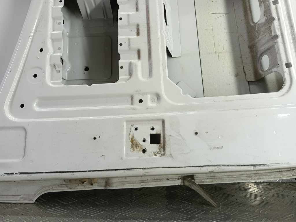 дверь распашная Volkswagen Crafter  2E1827092E, 17650 рублей, Москва