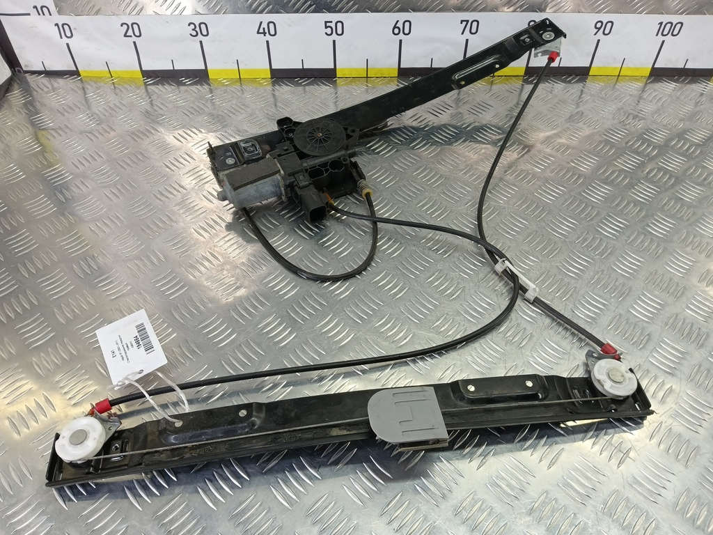 стеклоподъемник Jaguar XF 2.7 AT (207 л.с.)XF  I (2007—2011) Седан C2Z3312, 9600 рублей, Москва