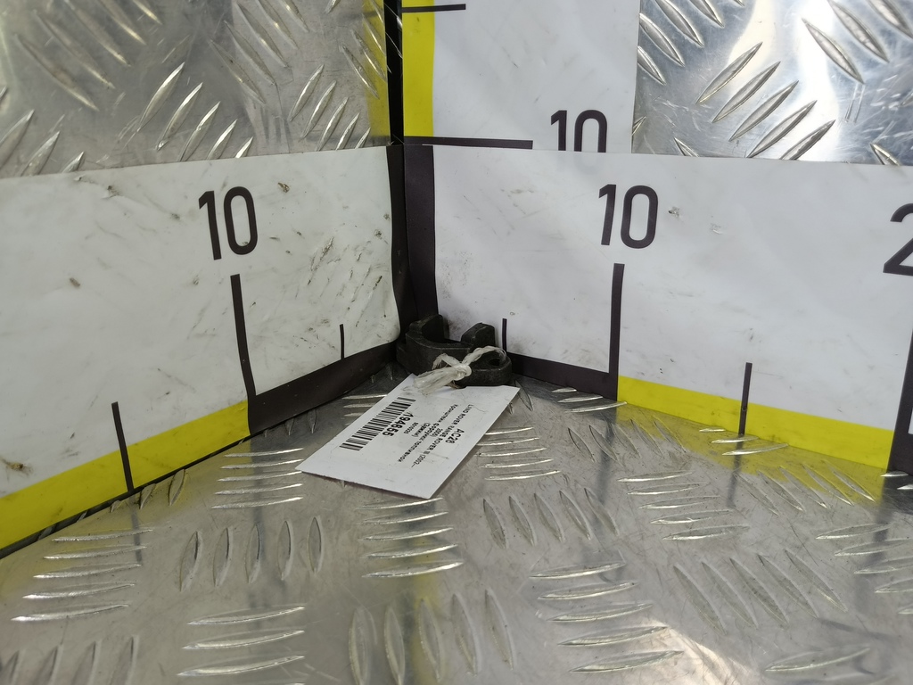 кронштейн форсунки топливной (зажим) LAND ROVER RANGE ROVER  8510225, 750 рублей, Москва