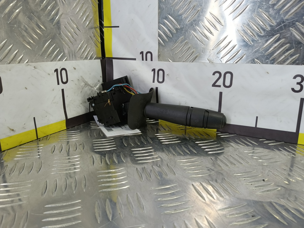 переключатель подрулевой Renault Duster  6001551360, 2360 рублей, Москва