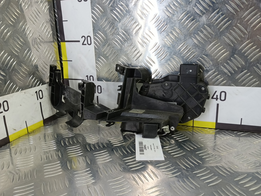 замок двери Jaguar XF 2.7 AT (207 л.с.)XF  I (2007—2011) Седан C2D5635, 3620 рублей, Москва