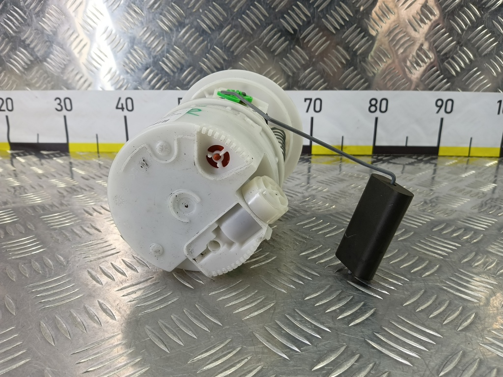 насос топливный (бензонасос) Renault Duster  172022047R, 2240 рублей, Москва