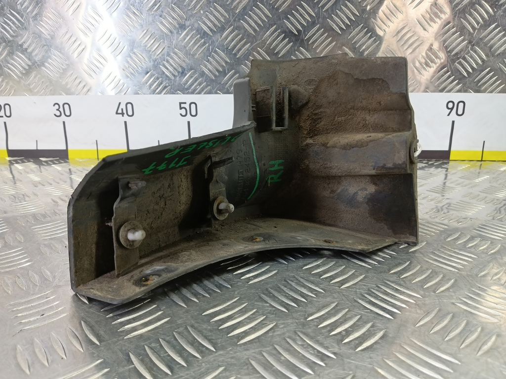 накладка крыла переднего Renault Duster  764362452R, 1780 рублей, Москва