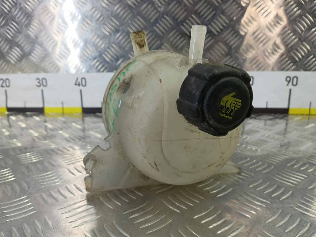 бачок расширительный Renault Duster  7701470460, 980 рублей, Москва