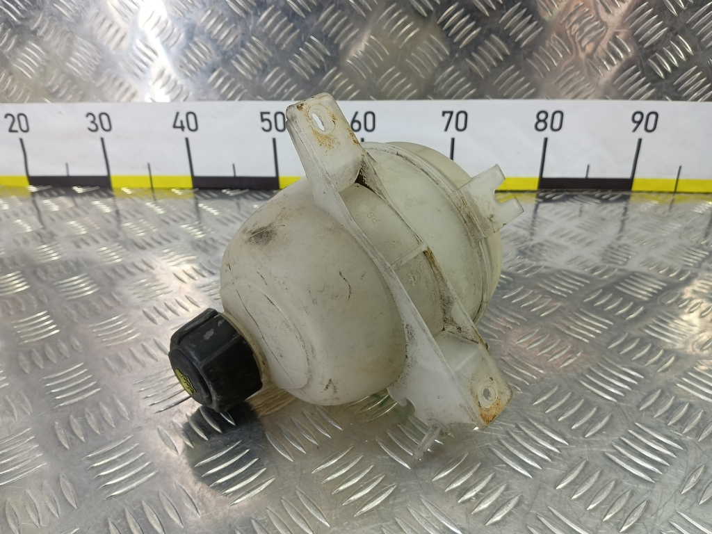 бачок расширительный Renault Duster  7701470460, 980 рублей, Москва