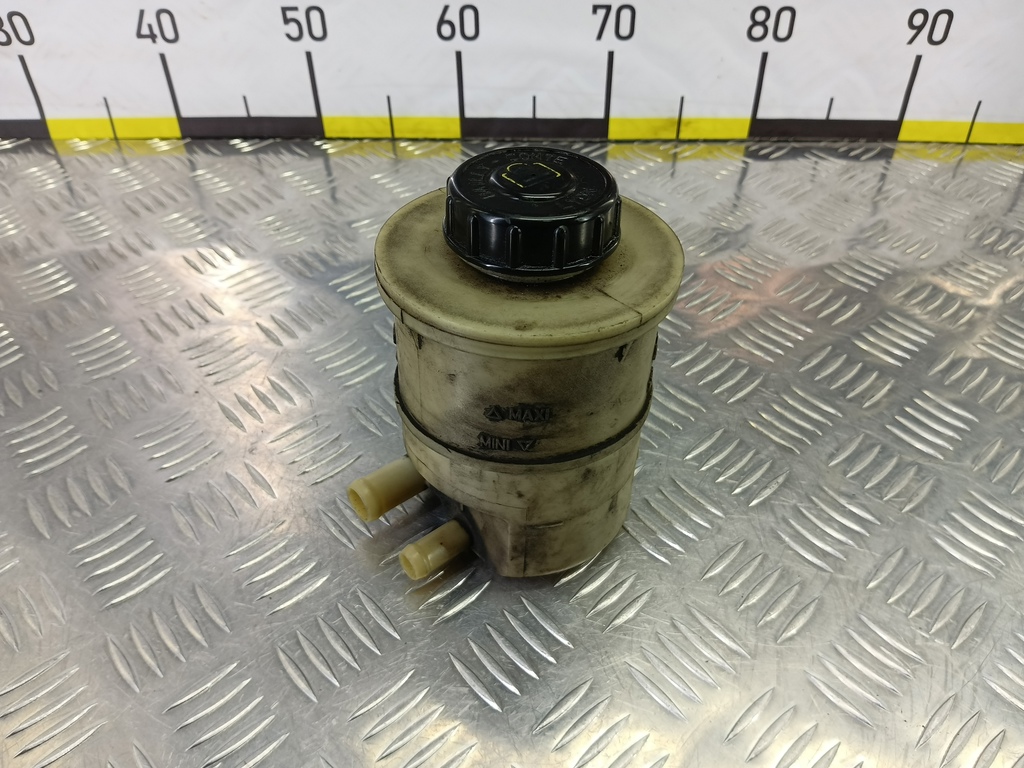 бачок гидроусилителя Renault Duster  7700795347, 1210 рублей, Москва