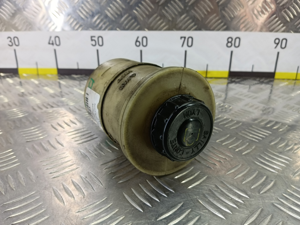 бачок гидроусилителя Renault Duster  7700795347, 1210 рублей, Москва