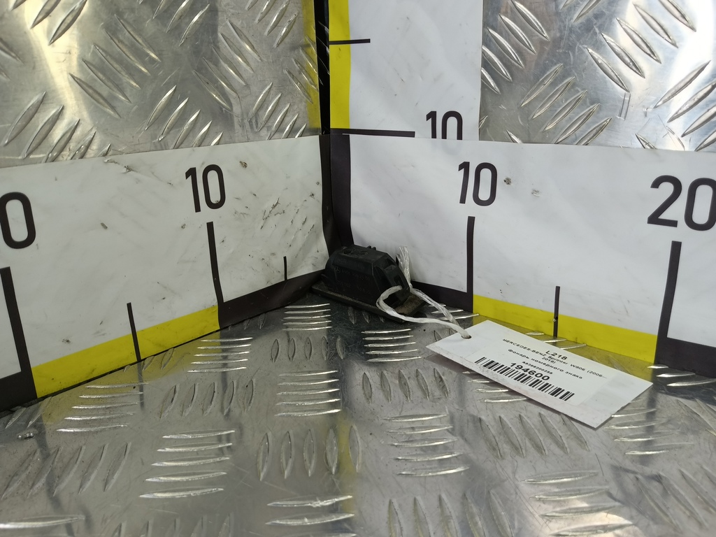 фонарь номерного знака MERCEDES-BENZ Sprinter  A6398200256, 750 рублей, Москва