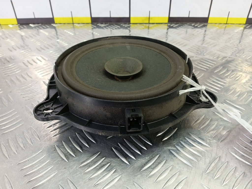 динамик музыкальный Renault Master  7711575880, 1550 рублей, Москва