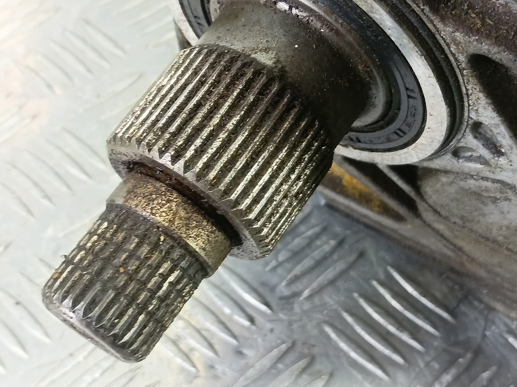 кпп раздаточная (раздатка) Hyundai TUCSON 2.0 CRDi AT (112 л.с.)Tucson  I (2004—2011) Внедорожник 4730039130, 6150 рублей, Москва