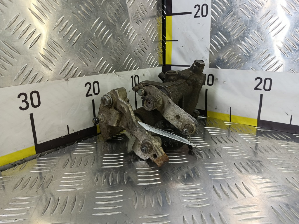 механизм выбора передач кпп Iveco Daily  8873212, 14200 рублей, Москва