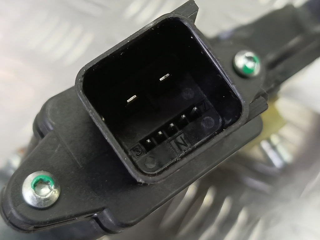 моторчик стеклоподъёмника CHEVROLET  ORLANDO 1.8 AT (141 л.с.)Orlando  I (2010—2018) Минивэн 95273805, 9600 рублей, Москва