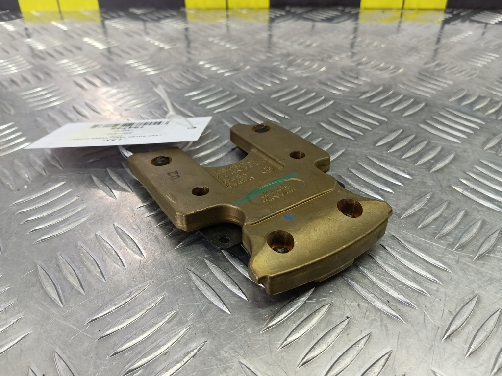 демпфер рулевого колеса LAND ROVER FREELANDER 2.2 TD MT (150 л.с.)Freelander  II (2006—2010) Внедорожник LR007394, 2360 рублей, Москва