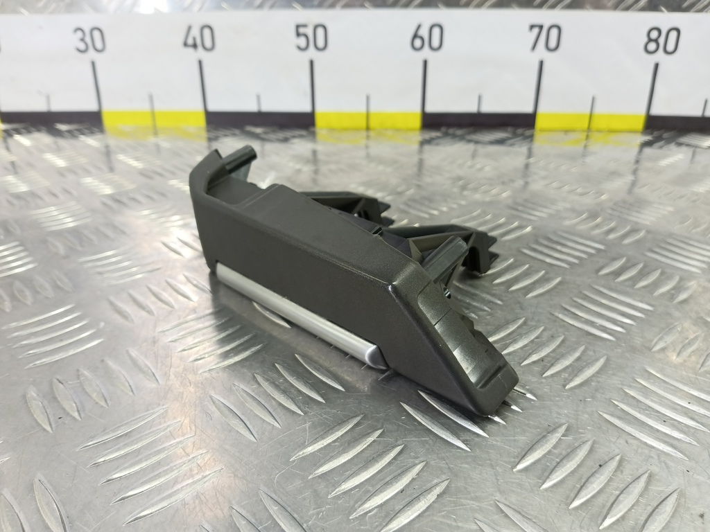 кнопка сигнала LAND ROVER FREELANDER 2.2 TD MT (150 л.с.)Freelander  II (2006—2010) Внедорожник XPD500700, 520 рублей, Москва